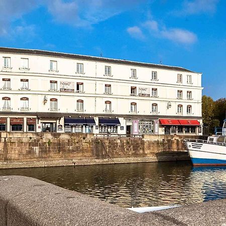 Best Western Le Cheval Blanc -Vue Sur Le Port-Plein Centre Ville Honfleur Ngoại thất bức ảnh
